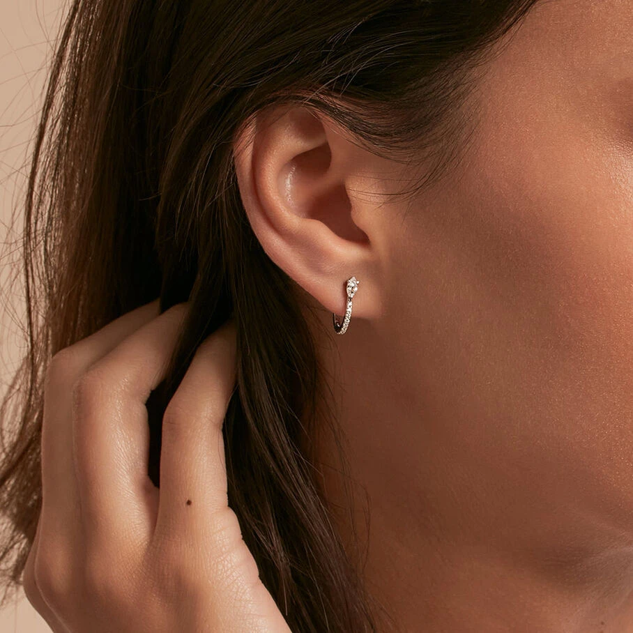 Créoles SNAKY - Cristal / Argenté 2 Créoles SNAKY - Cristal / Argenté – Image 2